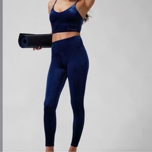 Athleta womens blue velvet elation v neck crop top/ velvet elation tights Set 2X